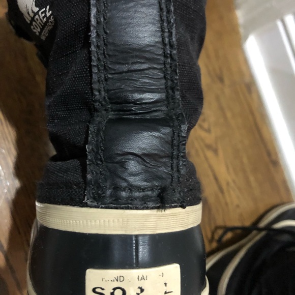 Sorel Winter Carnival boots - Picture 3 of 9
